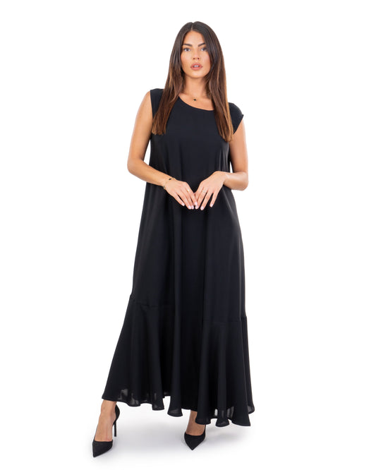 Women's Sleeveless Black Inner Dress